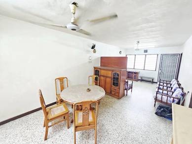 Taman Kampar, Walk Up, Low Density, 1 Car Park