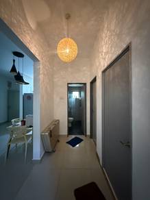 Master bedroom with bathroom at Amaya Maluri cheras