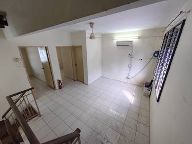 LA Cottage 2.5-Storey End Lot for Sale Renovated & Move-In Ready