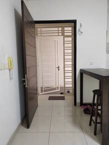 FOR SALE: Wellesley Residences_Butterworth_915sqft_Freehold