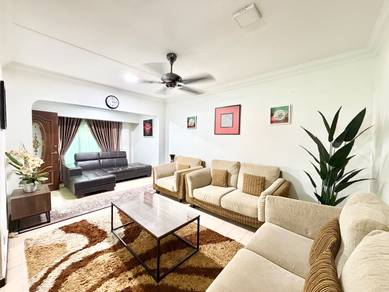 20' x 90' RENOVATED🔥FREEHOLD Double Storey SS7 Kelana Jaya FOR SALE!