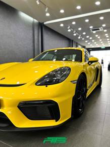 Porsche CAYMAN 718 GT4 4.0 (M) Unreg