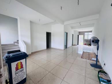 20x90sf Facing Open Double Storey House Jalan Sekolah, Jenjarom Klang