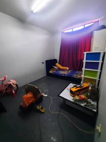 Taman Putri Flat Cengal, 2 bedrooms (full loan)(Lower price)