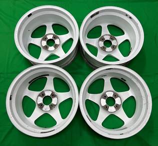 Desmond regamaster 16 4x100 7j 45 russia