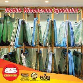 Technician Car Windscreen Cermin Kereta & Tinting