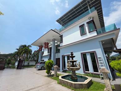 3 Storey Bungalow TEMPLER BAIDURI Rawang [ PRIVATE LIFT WITH POOL ]