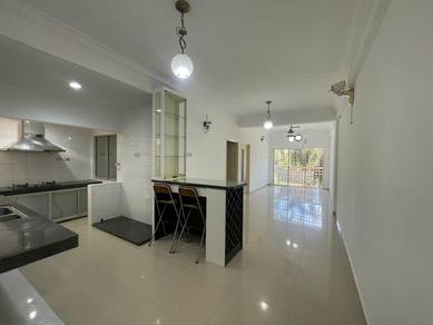 Vista Indah Putra Apartment, Bayu Perdana, Klang