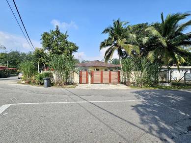 Renovated Corner Lot Teres Setingkat Taman Seri Indah Jasin Melaka