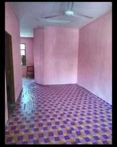Rumah Teres di Kemuning Machang untuk dijual