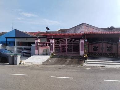 Single Storey Terrace @ Jalan Penyiaran 28, Taman Universiti Skudai