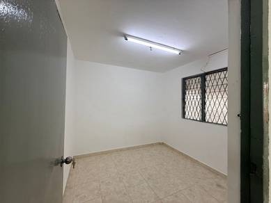 Block tun aminah flat for sale level 2 nice condition