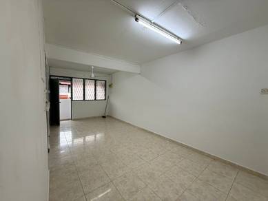 Block tun aminah flat for sale level 2 nice condition