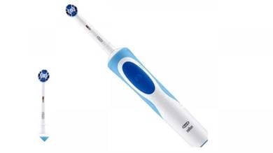 Electric OralB Oral B Toothbrush + FREE 2 Heads