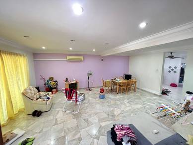 Freehold 2 Storey Terrace house Taman Cheng Perdana near Cheng Setia