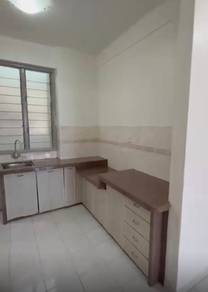 Jay Series Condo 850sf at Island Park Greenlane in Penang Island