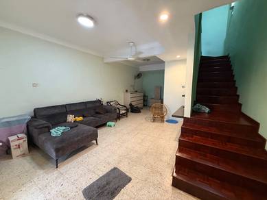 below market 20k Air putih 2 storey medium cost full renovated