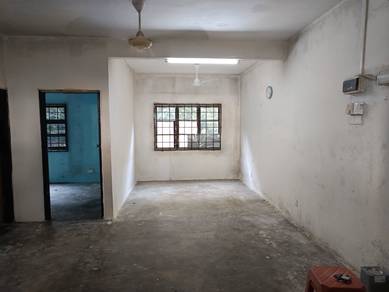Bawah 150k! Ground Floor Apartment Semambu kuantan