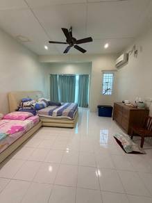 Botani Pengkalan Corner Double Storey House For Sale untuk dijual