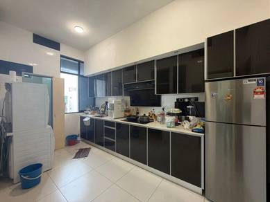 D Summit Residences Kempas Utama Setia Tropika Condo Full Loan