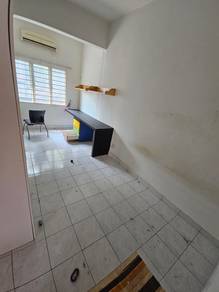 Taman Anggerik Perdana Corner 2-Storey House For Sales!!!