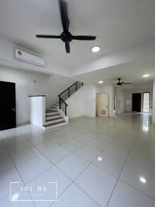 Below Market!! Double Storey House Sale@ Tropicana Aman Arahsia