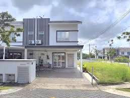 Below Market Double Storey 💥Corner Lot💥 Irama Perdana Puncak Alam