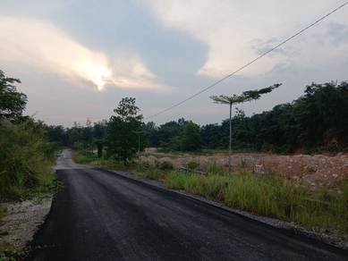Lot Banglo Jenderam Hilir Dengkil