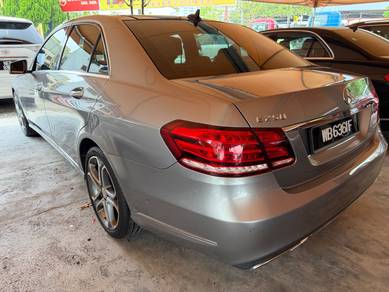 Mercedes Benz E250 AVANTGARDE (CKD) 2.0