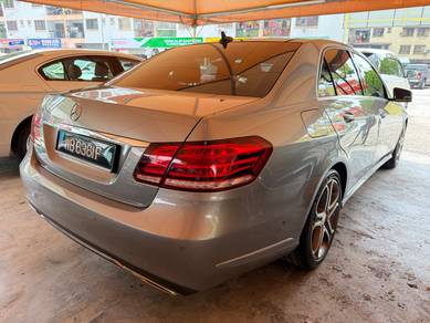 Mercedes Benz E250 AVANTGARDE (CKD) 2.0