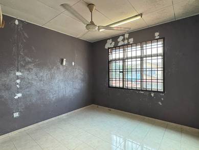 Taman Nusantara Double Storey Medium Cost Gelang Patah
