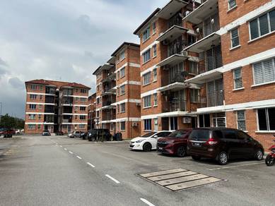 Corner Lot Pangsapuri Sri Budiman Ground Floor di Setia Alam