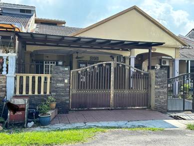 [Fully Renovated &Fully Furnished] 1 1/2Storey Terraced House For Sale