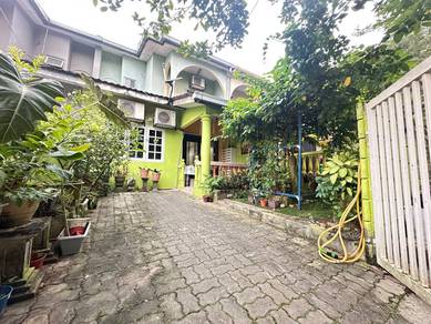 Rumah Seksyen 8 Shah Alam, Selangor double storey terrace.