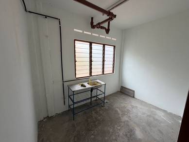 Seremban Templer Taman Bukit Berlian Flat Apartment (5 min To Toll）