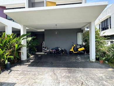 27x75 Dahlia Double Storey Terrace House, Seksyen U12 Shah Alam