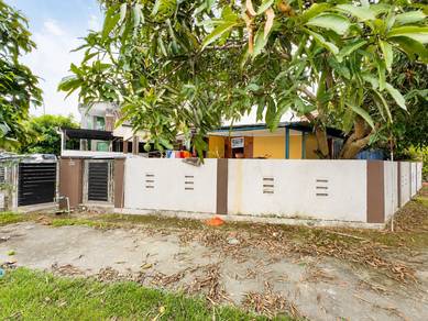 CORNER LOT Double Storey Terrace Subang Impian, Seksyen U10, SHAH ALAM