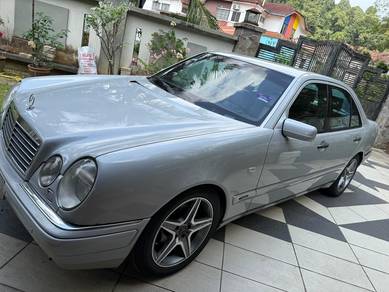 1998 Mercedes Benz E-CLASS 2.6 240 AVANTGARDE