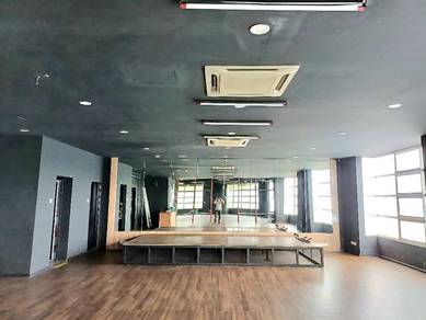 Large Corner 2nd/Top Flr Shop Jalan Opera TTDI Jaya Shah Alam Selangor