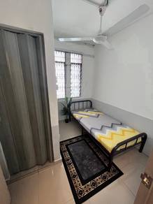 LoDepo PRVAT Master Room CIQ Taman pelangi stulang laut johor bahru 33