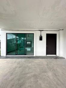 Bukit Banyan Amaryn 2 Double Storey Terriace ( End Lot)