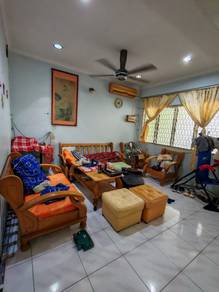 Ellis Road, Near Padungan, MBKS, Double Storey Terrace House