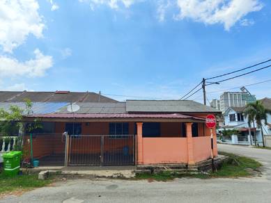 Dalam bandar kuantan Teres cornerlot bukit ubi renovate 6 bilik