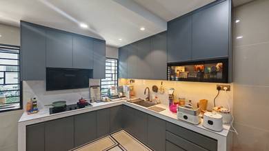 2 Storey Terrace Kota Warisan Extended Kitchen Gated Guarded