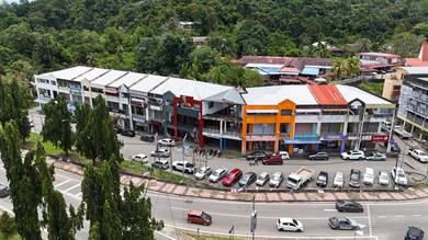 3-Storey Shoplot @ Cerah Commercial Centre, Beaufort | for SALE