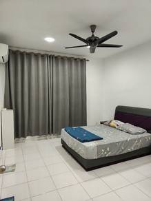 FULLY FURNISHED Master Room, SETIA ALAM ,utility included