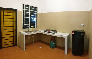 Twin Room for Ladies Double Terrace House, Tmn Kingfisher 3, Ujana