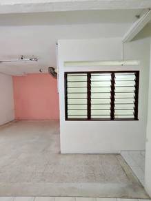 Ayer Keroh House FOR Sale