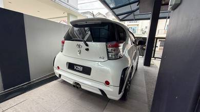 Toyota IQ 1.3 2012