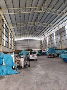 WAREHOUSE FOR RENT – BATU MAUNG, PENANG Built-up: 6,000 sq. ft 50 ft ×